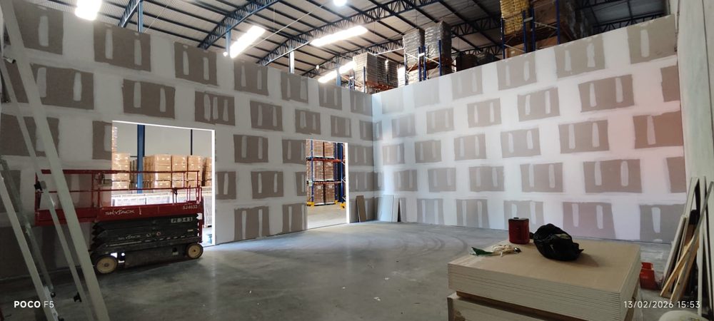Divisórias em drywall instaladas pela Maretti