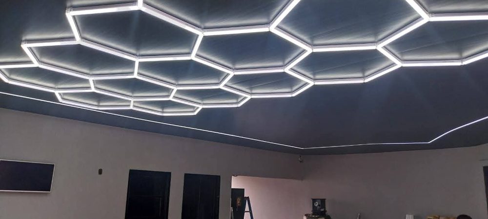 Forro de gesso instalado pela Maretti